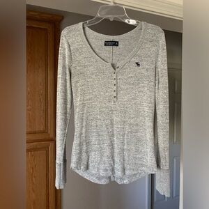 Abercrombie & Fitch Long Sleeve Shirt- Size Medium